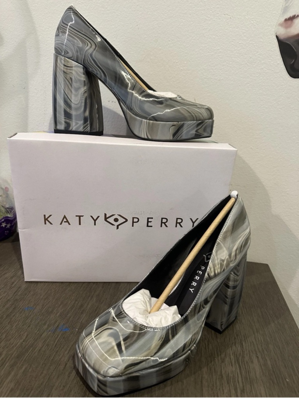 Katy Perry Collections Marble-Pattern Platform Pumps in Gray Swirl 7M